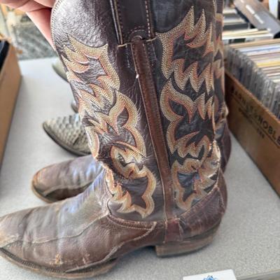 Sale Photo Thumbnail #1259: Various Men's used Cowboy Boots - 11.5 & 12 sized