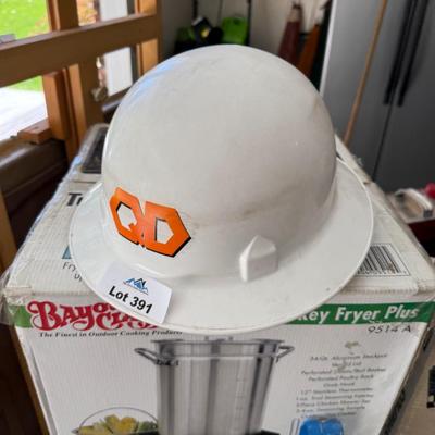 Sale Photo Thumbnail #1324: Q & D Construction White Hard Hat