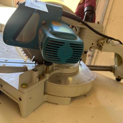 Sale Photo Thumbnail #1484: Makita Model LS1011 Electric Miter Saw - not table