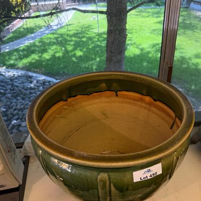 Sale Photo Thumbnail #1517: 14.5” t Nice green ceramic Large Pot
