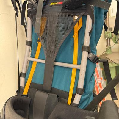 Sale Photo Thumbnail #1523: K2 TerraFrame Green/Black outdoor Backpack