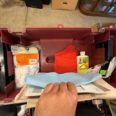 Sale Photo Thumbnail #1552: 2 Sided Plastic Case w/Tipton Cleaning & Reload items