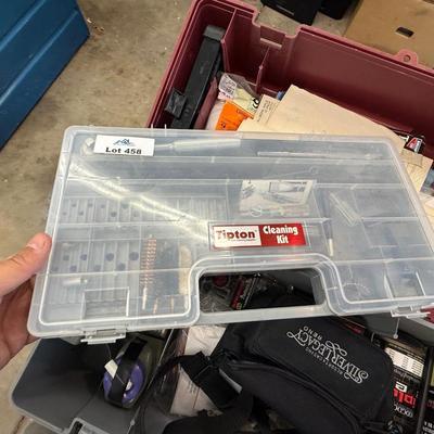 Sale Photo Thumbnail #1554: 2 Sided Plastic Case w/Tipton Cleaning & Reload items