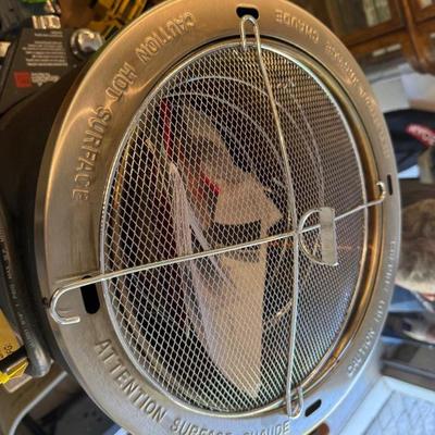 Sale Photo Thumbnail #1572: Oil Less Char-Broil Turkey Fryer looks New w/Cover