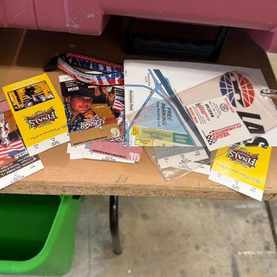 Sale Photo Thumbnail #1583: Lot assorted Sports Programs-Nascar/Football