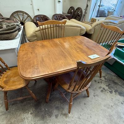 Sale Photo Thumbnail #1673: Vtg. Wood  35”w x 50”l Dining Set w/Leaf 4 Chairs