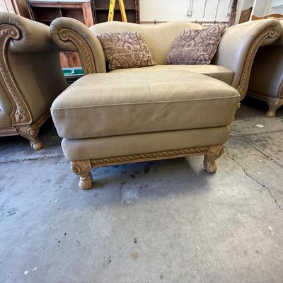 Sale Photo Thumbnail #1718: 4-Pc. Leather Sofa/Loveseat/Chair & Ottoman as seen