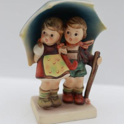 Vintage Hummel Goebel "Stormy Weather"