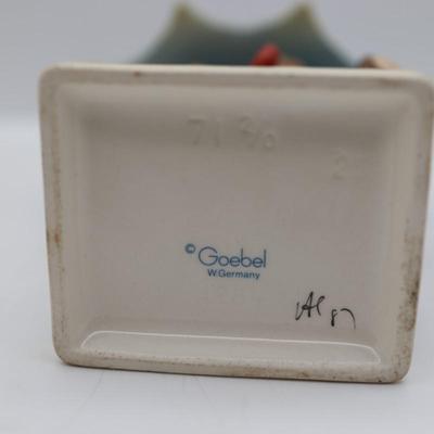 Vintage Hummel Goebel "Stormy Weather"