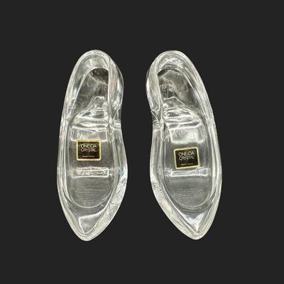 Oneida Crystal Art Glass High Heel Figurine Trinket Dish