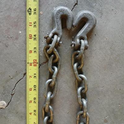Heavy-Duty Trailer Hitch and Safety Chain Set