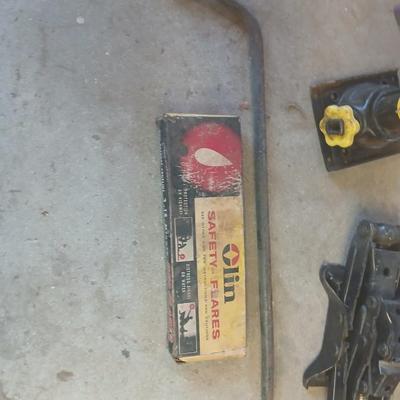 Auto Jack & Safety Gear Lot – Jacks, Flares, Tire Iron