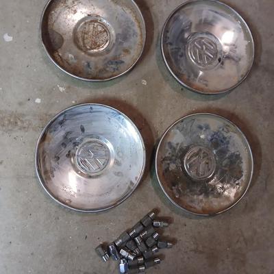 Vintage VW Hubcaps with Lug Nuts – Set of 4