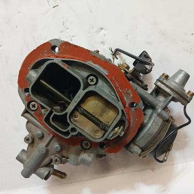 Holley 2-Barrel Carburetor with Round Air Cleaner – Vintage Performance Part