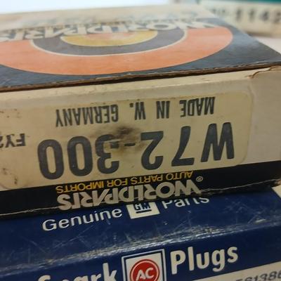 VW Beetle Parts Lot – 1965 & 1972 Bug – Spark Plugs, Brake Parts, Oil Pump & More