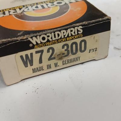 VW Beetle Parts Lot – 1965 & 1972 Bug – Spark Plugs, Brake Parts, Oil Pump & More