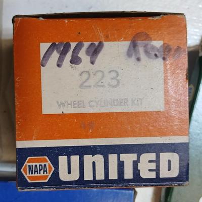 Automotive Gaskets, Oil Seals & Bearings Lot – NAPA, SKF, United