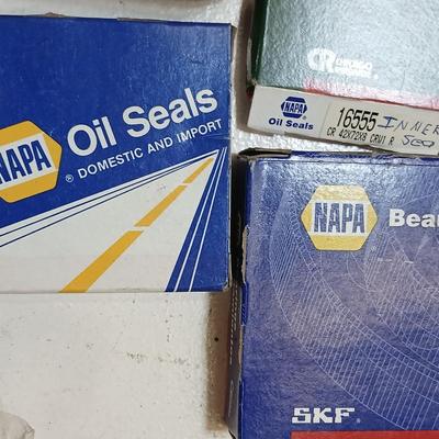 Automotive Gaskets, Oil Seals & Bearings Lot – NAPA, SKF, United