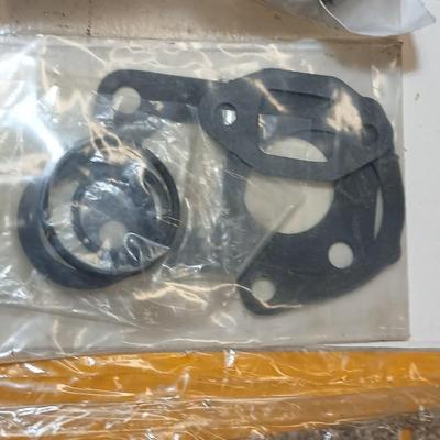 Automotive Gaskets, Oil Seals & Bearings Lot – NAPA, SKF, United