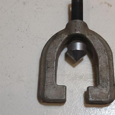 Automotive Puller Tool Lot – Gear Puller, Brake Hone, Ball Joint Separator