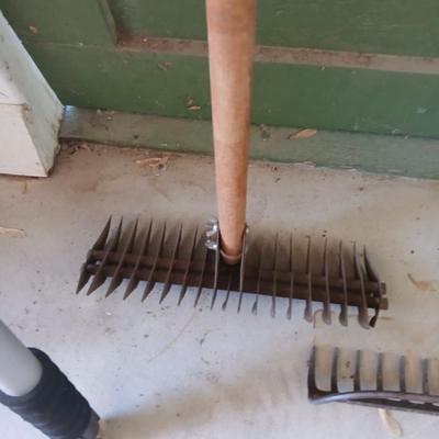Gutter Cleaning Wand & Garden Rake Lot – Outdoor Yard Tools
