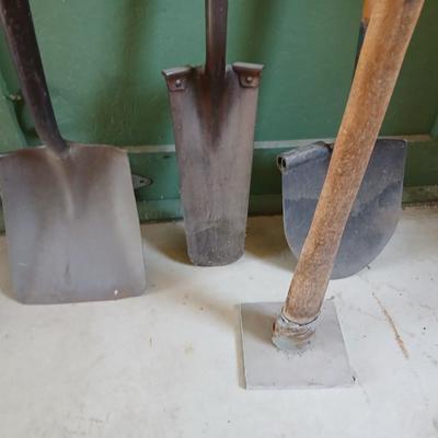 Heavy-Duty Digging Tools Lot – Shovels & Tamper – Yard & Landscaping