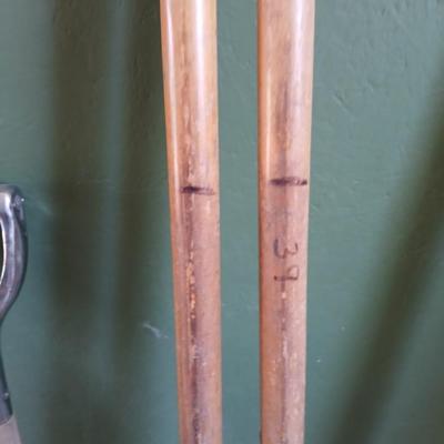 Yard & Garden Tool Lot – Shovel, Post Hole Digger, Pitchfork