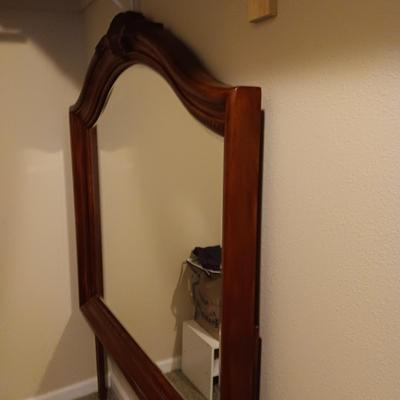 12 DRAWER DRESSER W/FELT LINED TOP DRAWERS & A BEVELED MATCHING MIRROR