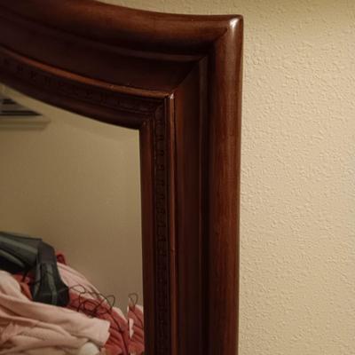 12 DRAWER DRESSER W/FELT LINED TOP DRAWERS & A BEVELED MATCHING MIRROR