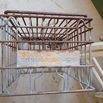 Vintage Milk Crates Lot – Dairy Fresh, Marigold Foods, Wire Bottle Carrier
