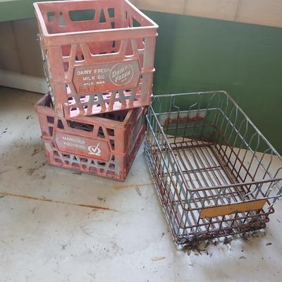 Vintage Milk Crates Lot – Dairy Fresh, Marigold Foods, Wire Bottle Carrier