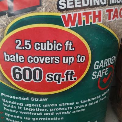 Garden & Landscaping Lot – EZ Straw, Hose, Landscape Pins, Hangers & More