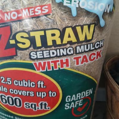 Garden & Landscaping Lot – EZ Straw, Hose, Landscape Pins, Hangers & More