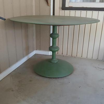 Vintage Director Chairs & Pedestal Patio Table Set