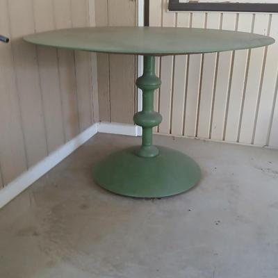 Vintage Director Chairs & Pedestal Patio Table Set