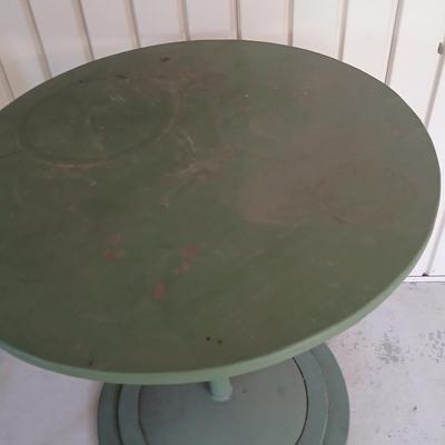 Vintage Industrial-Style Wooden patio Side Table – Green Finish