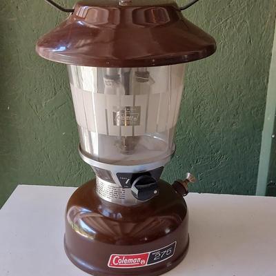 Vintage Coleman Model 275 Lantern – Brown