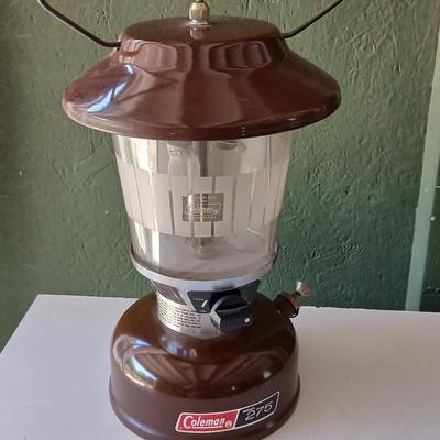 Vintage Coleman Model 275 Lantern – Brown