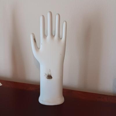 ROSENTHAL TECHNIK GERMANY GLAZED PORCELAIN GLOVE MOLD