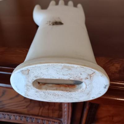 ROSENTHAL TECHNIK GERMANY GLAZED PORCELAIN GLOVE MOLD