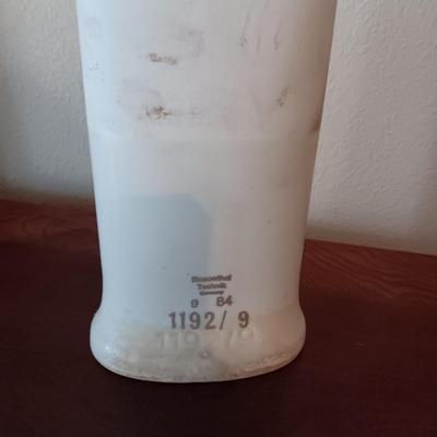 ROSENTHAL TECHNIK GERMANY GLAZED PORCELAIN GLOVE MOLD