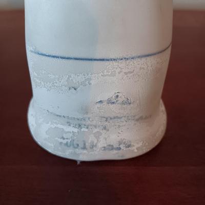 GLAZED PORCELAIN GLOVE MOLD/RING DISPLAY OR HOLDER SIZE SMALL