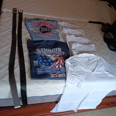 HARLEY DAVIDSON LEATHER BELT (38) STURGIS AND V-NECK TSHIRTS (XL)