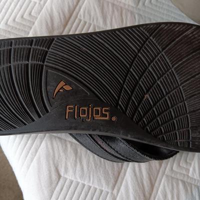 FLOJOS AND SKECHERS MEN'S SHOES, BALL CAPS AND XL TSHIRTS
