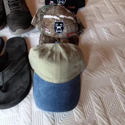 FLOJOS AND SKECHERS MEN'S SHOES, BALL CAPS AND XL TSHIRTS