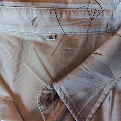 MEN'S SHIRTS (XL), BALL CAPS & BELT (38)