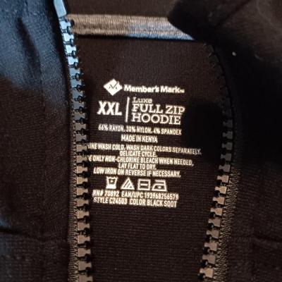 MEN'S FULL ZIP HOODIE (XXL) & WRANGLER CARPENTER JEANS (36 X 30)