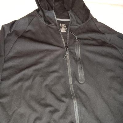 MEN'S FULL ZIP HOODIE (XXL) & WRANGLER CARPENTER JEANS (36 X 30)