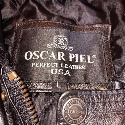 MEN'S OSCAR PIEL LEATHER JACKET (L) AND LEE BLACK DENIM JACKET (L)