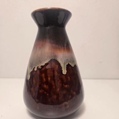 Small glazed vase